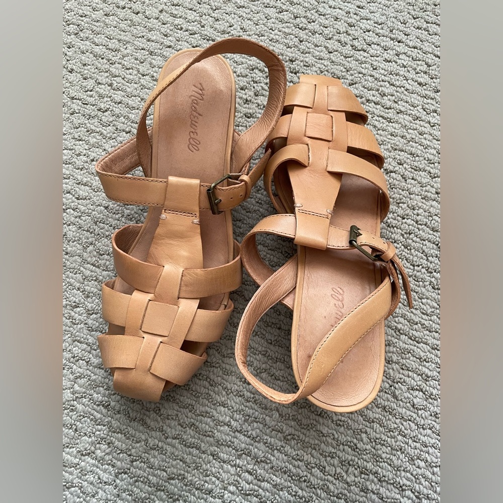 Madewell Fisherman Heeled Sandal - tan size 9 - Barely worn